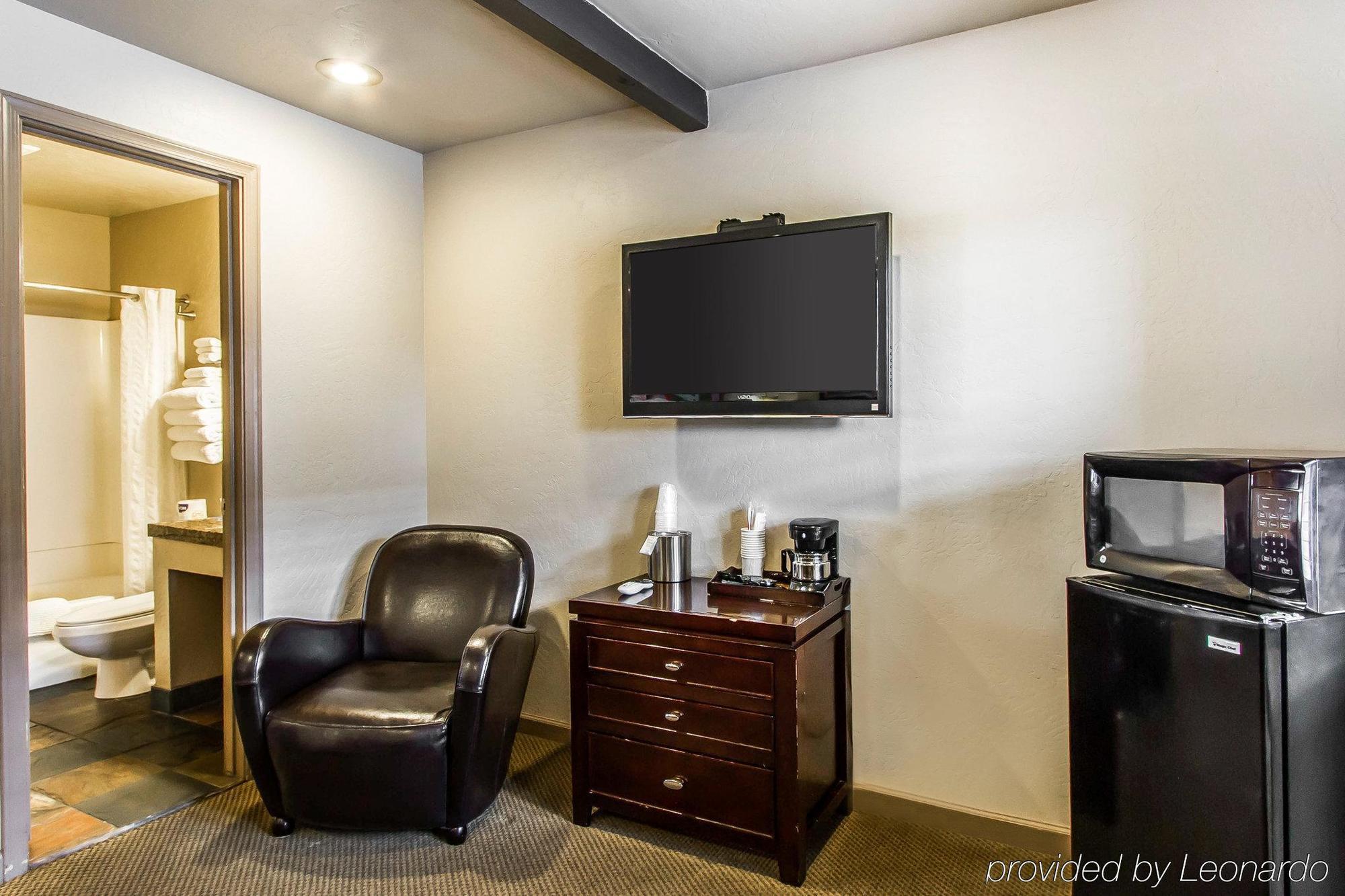 Rodeway Inn & Suites Williams Downtowner-Rte 66 외부 사진